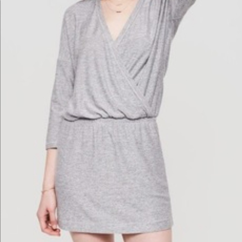 Lou & Grey, grey dress,